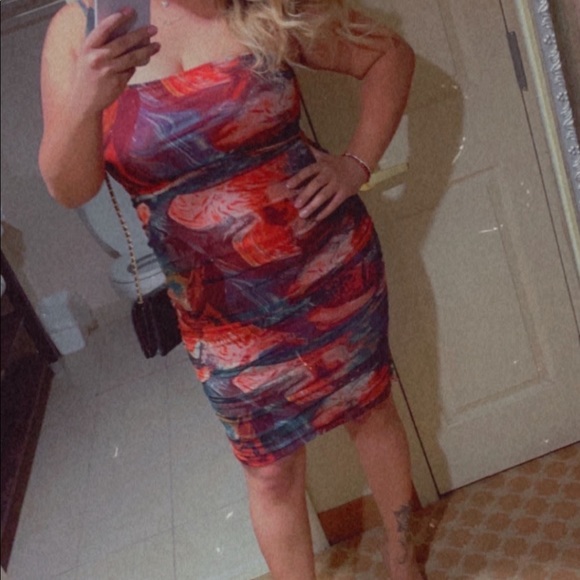 Fire dress - Picture 4 of 4